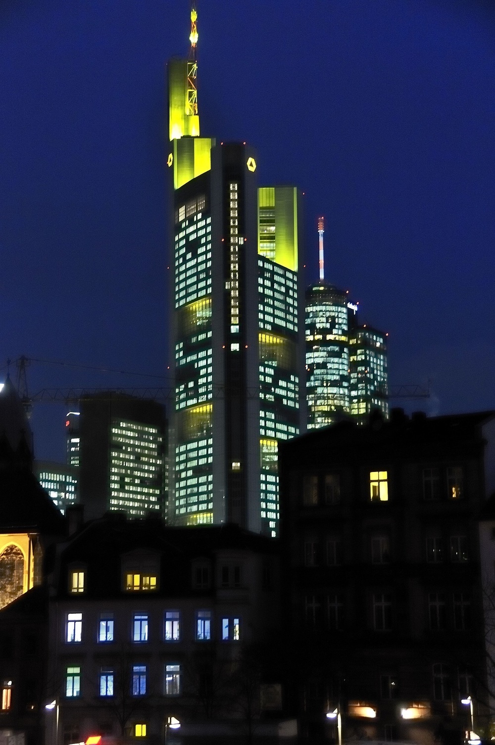 Commerzbank Tower In Frankfurt On Foggy Days Its Looks Like Added By Pliskin At Evil Buildings